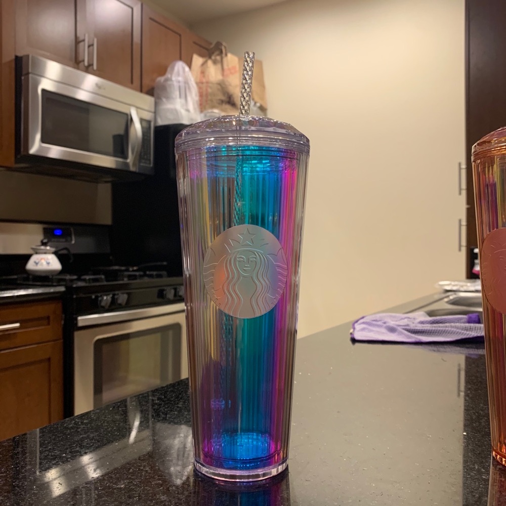 Starbucks cup - Picture 4 of 6